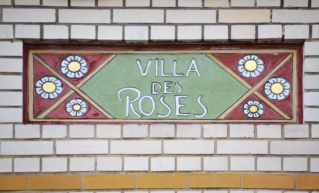 Bed & Breakfast Des Roses Voltaire Brussels